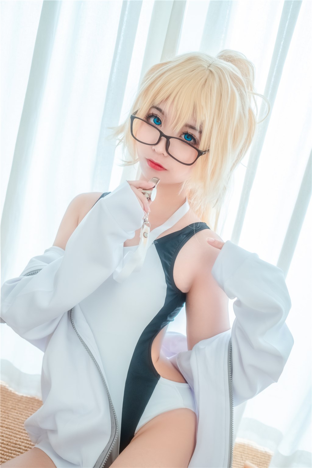 黑料网入口:顶级模特的秘密副业,网友看完直呼不敢信!,黑料 官网