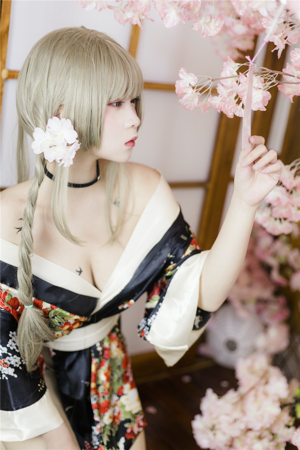 黑料网大爆料:豪门千金与男星荒唐夜宴事件