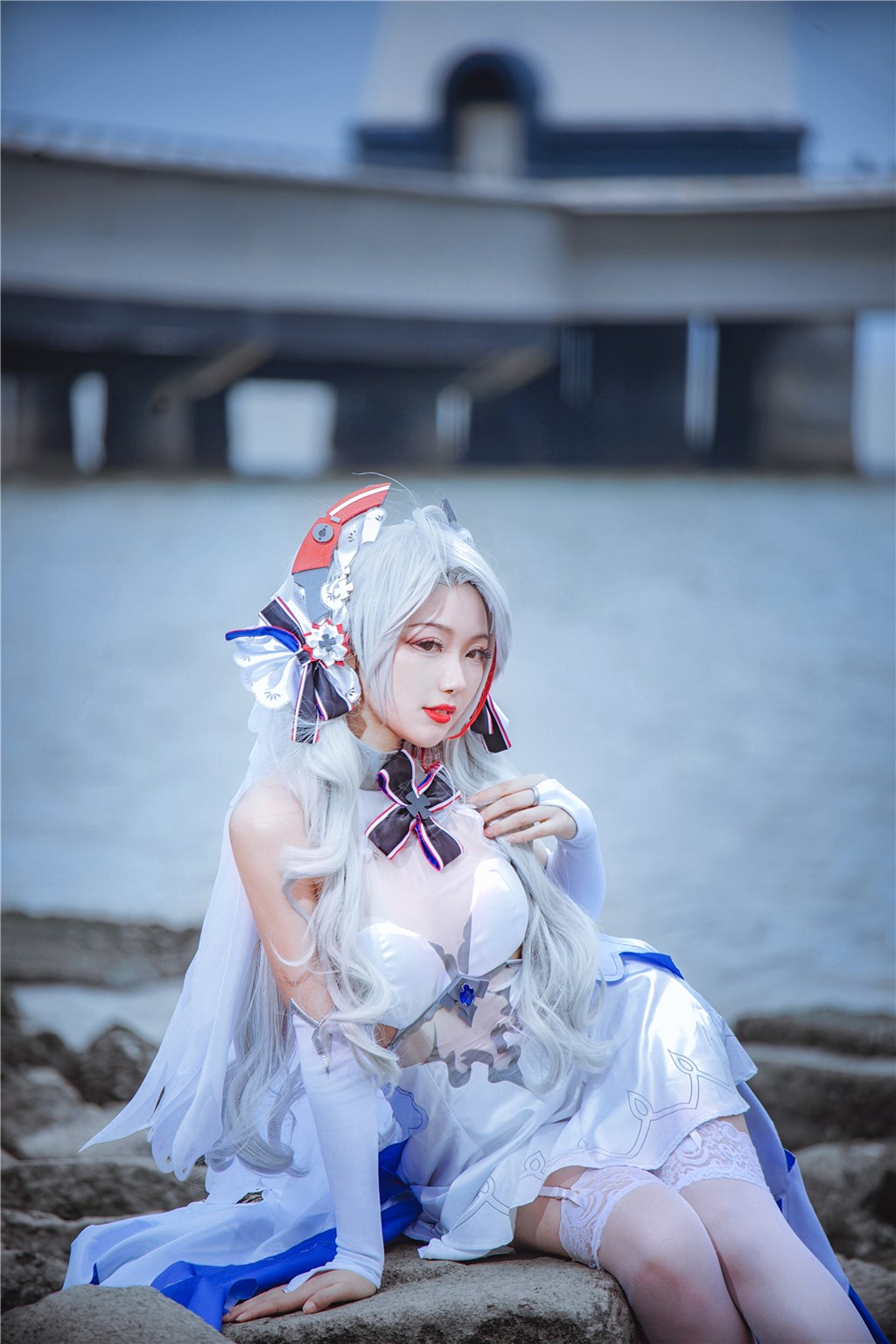 黑料网拆招:某选秀冠军出道后人气跌落,真相几何?,黑料揭秘